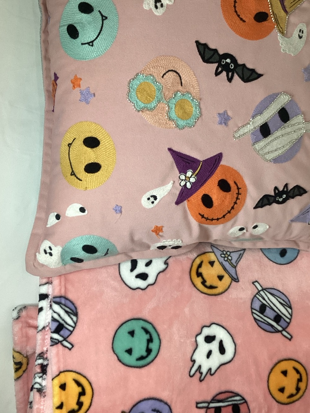 Pink Halloween Emoji Pillowcase and Throw Set